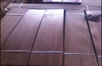 Gelap lantai kayu cokelat kenari Veneer lembar ketebalan 0.5mm - 2,0 mm