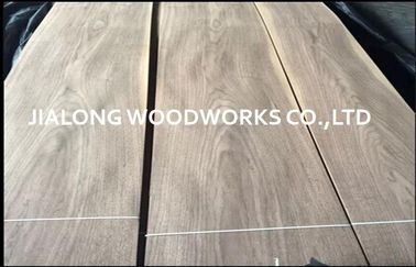 Veneer kayu hitam Irisan / Walnut Crown Cut Wood Veneer Lembar Dengan AA kelas