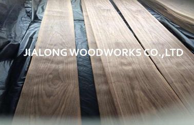 Veneer kayu hitam Irisan / Walnut Crown Cut Wood Veneer Lembar Dengan AA kelas