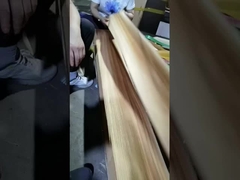 Elm Veneer Perempat Potongan