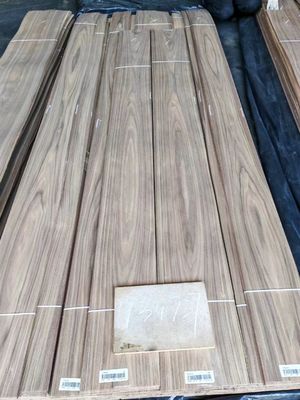 Natural American Walnut Crown Cut / Plain Cut Veneer Sheet Untuk Plywood