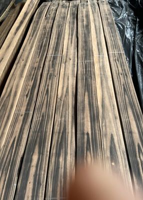 Kualitas terbaik Natural Sliced Cut Ebony Wood Veneer Sheet Untuk Plywood