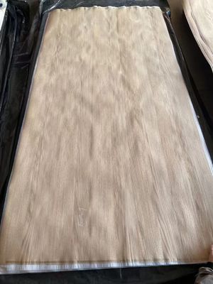 Lembar veneer yang disigar secara alami dengan potongan American White Oak Crown