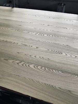 Lembar Veneer Cocok Potongan Mahkota Elm Dicelup Irisan Alami Untuk Kayu Lapis