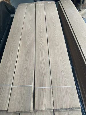 Kualitas Tinggi American White Oak Veneer Sheets Crown Cut Untuk Plywood