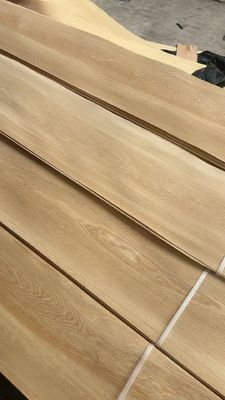 Kualitas Tinggi Eyong Crown Cut / Plain Cut Veneer Untuk Dekorasi Hotel