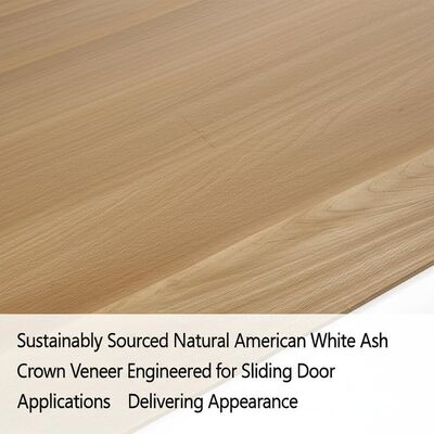 Sumber yang berkelanjutan Natural American White Ash Crown Veneer Dirancang untuk Aplikasi Pintu Geser Memberikan Penampilan