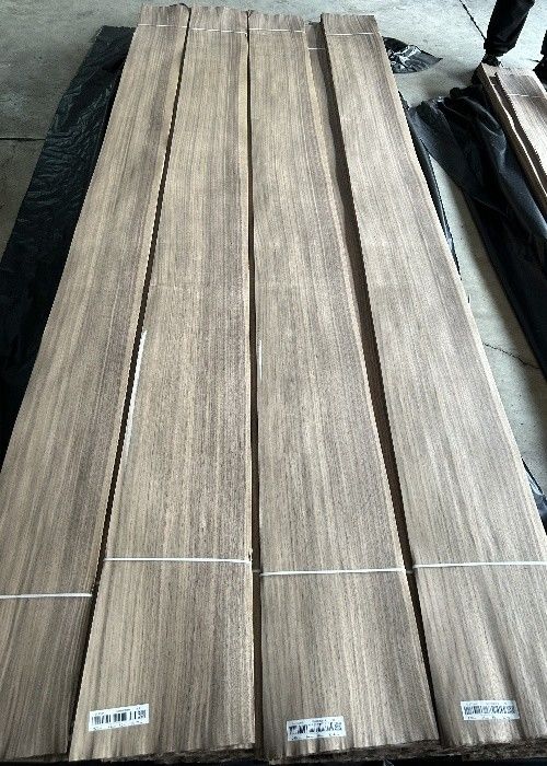 Lembar veneer cetakan setengah potong dengan ketebalan 0,2 mm untuk kayu lapis